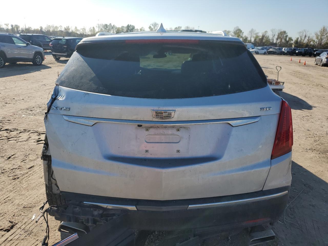 2019 CADILLAC XT5 LUXURY - Image 6