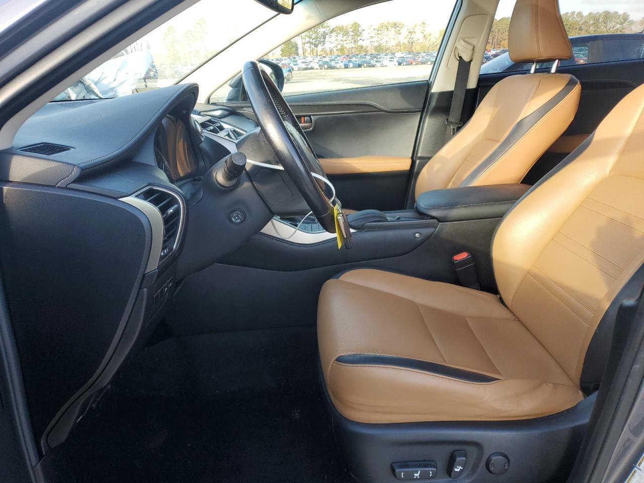 2016 LEXUS NX 300H - Фото 7
