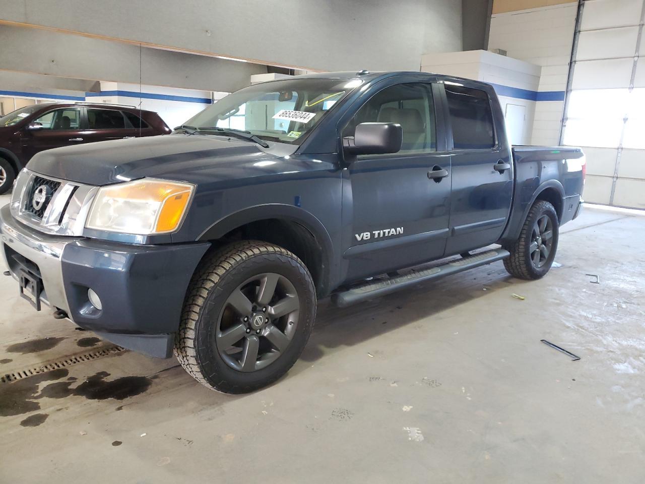 2015 NISSAN TITAN S