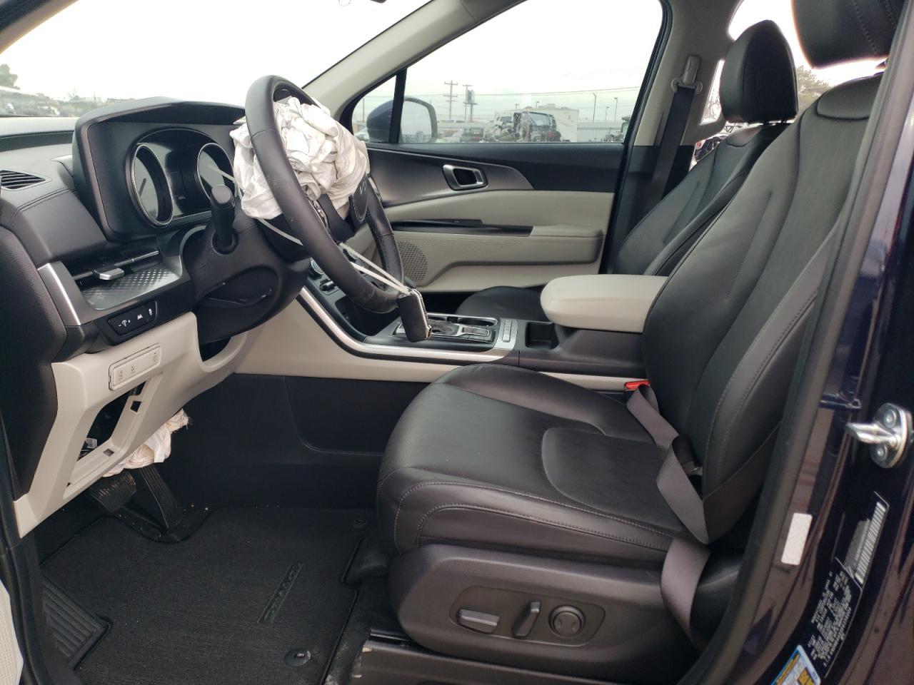 2024 KIA CARNIVAL L - Фото 7