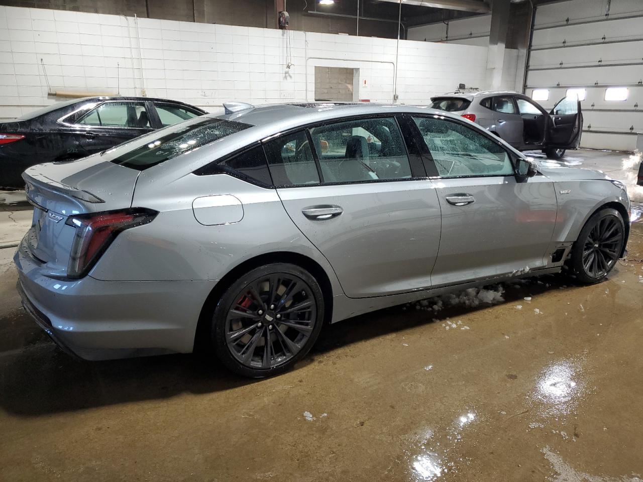 2023 CADILLAC CT5-V BLAC - Фото 3
