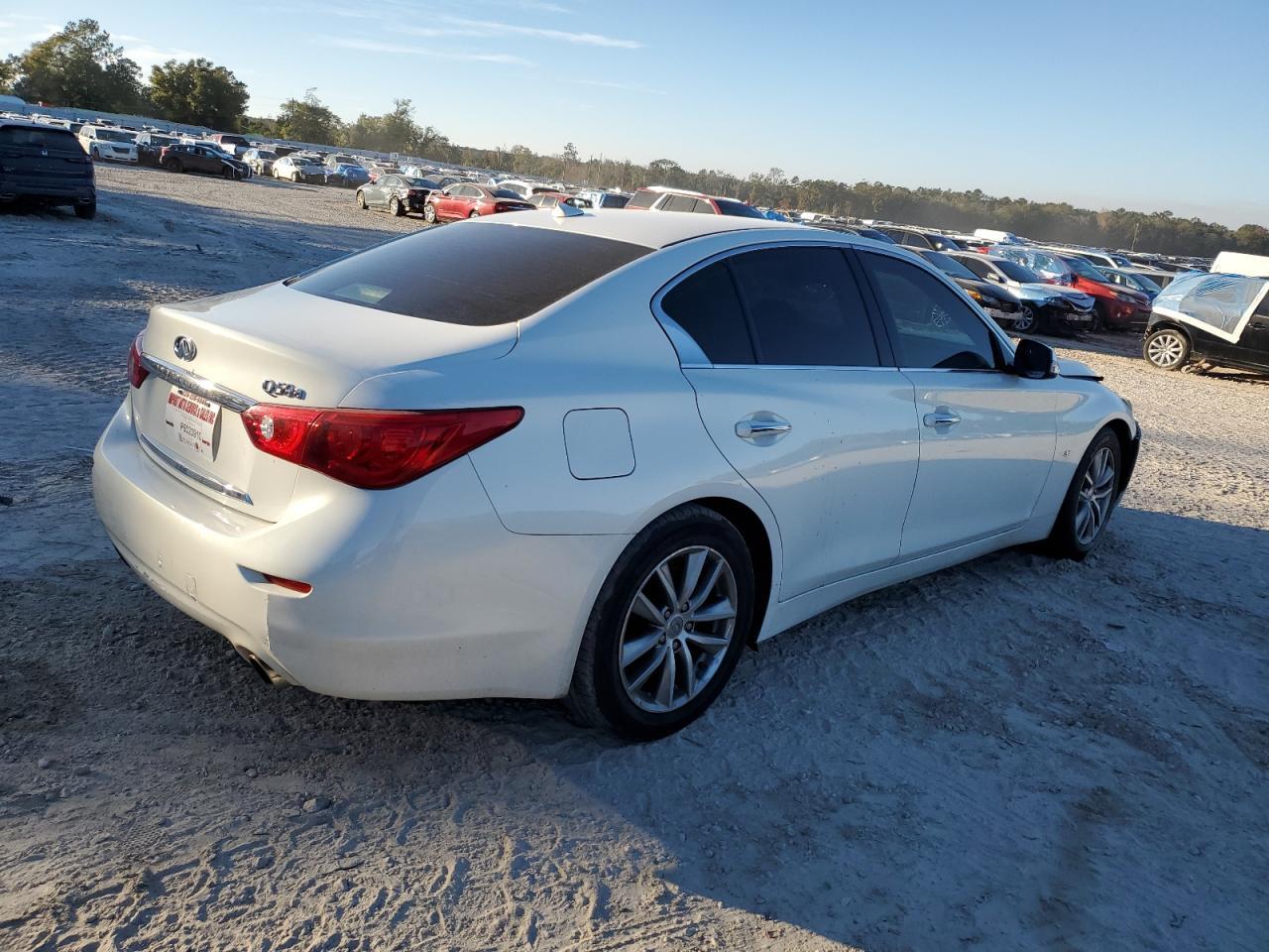 2014 INFINITI Q50 BASE - Image 3