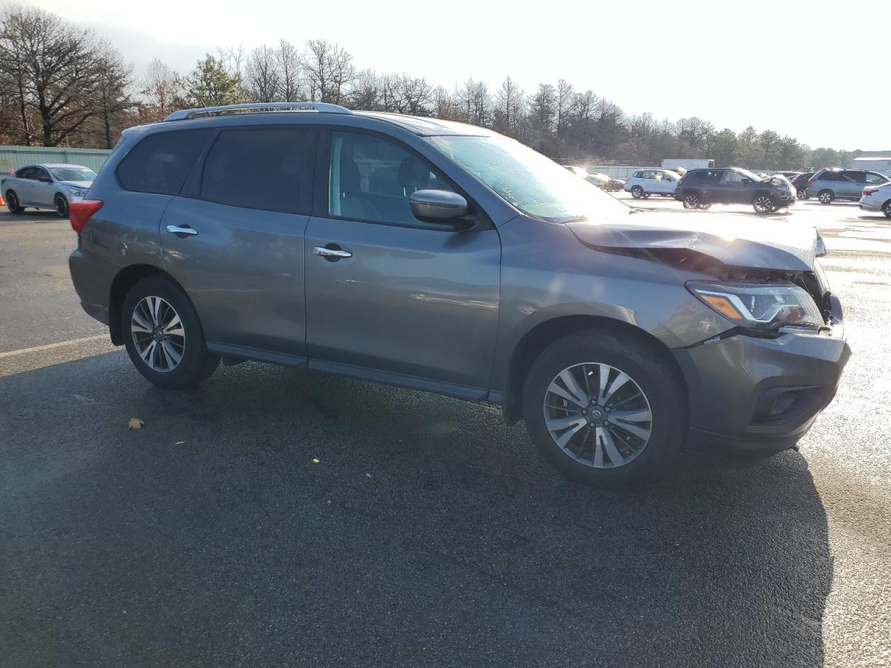 2017 NISSAN PATHFINDER - Image 4