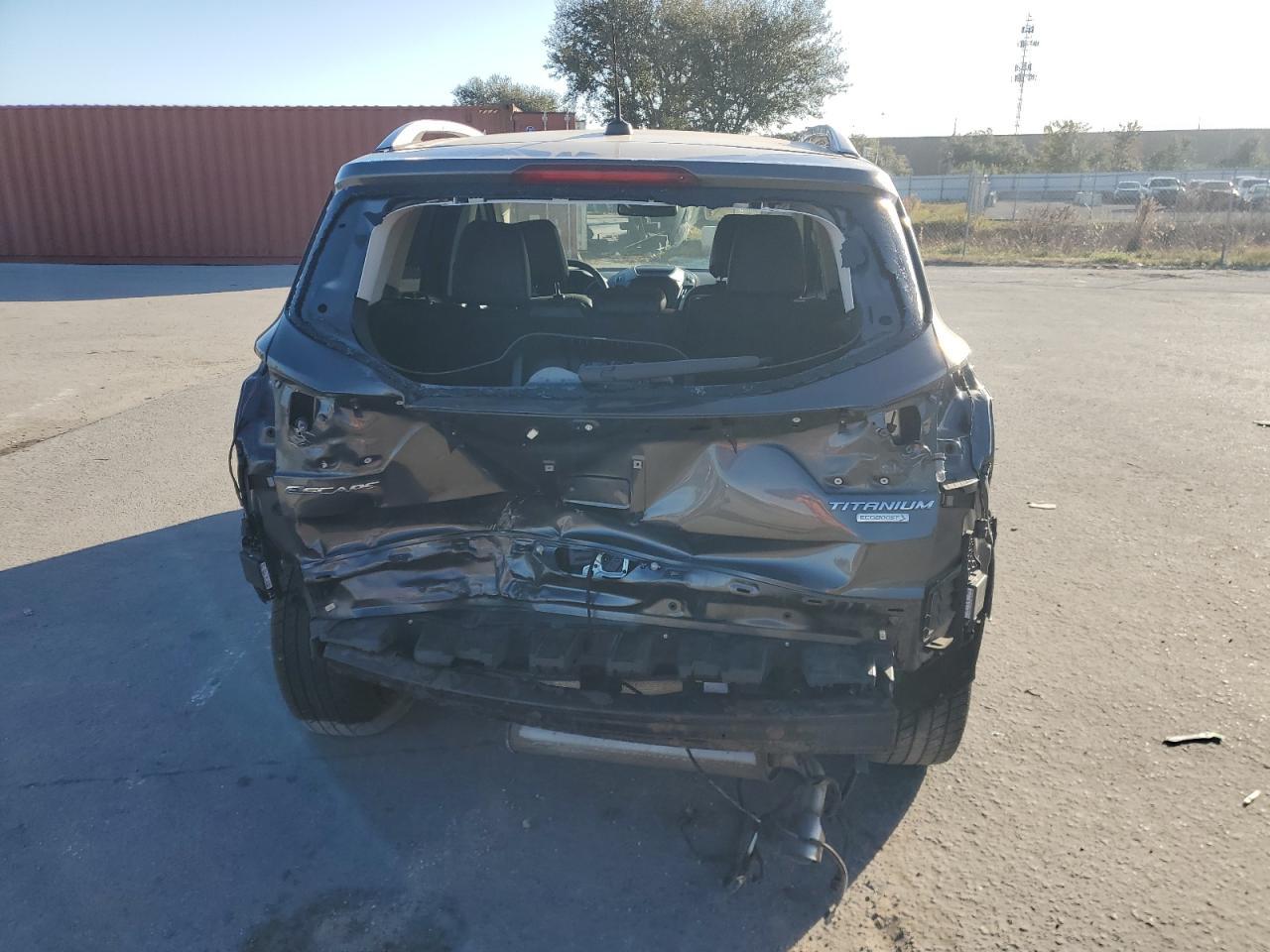 2017 FORD ESCAPE TIT - Image 6