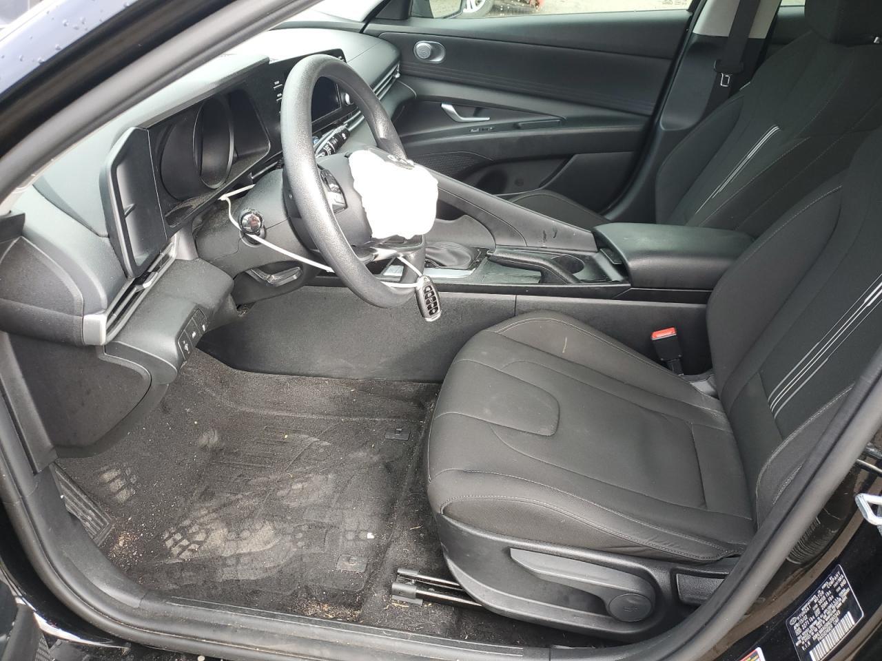 2022 HYUNDAI ELANTRA SE - Фото 7