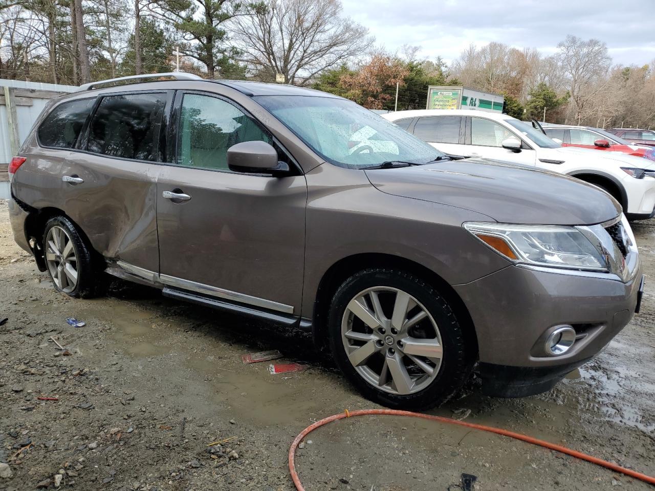 2013 NISSAN PATHFINDER - Фото 4