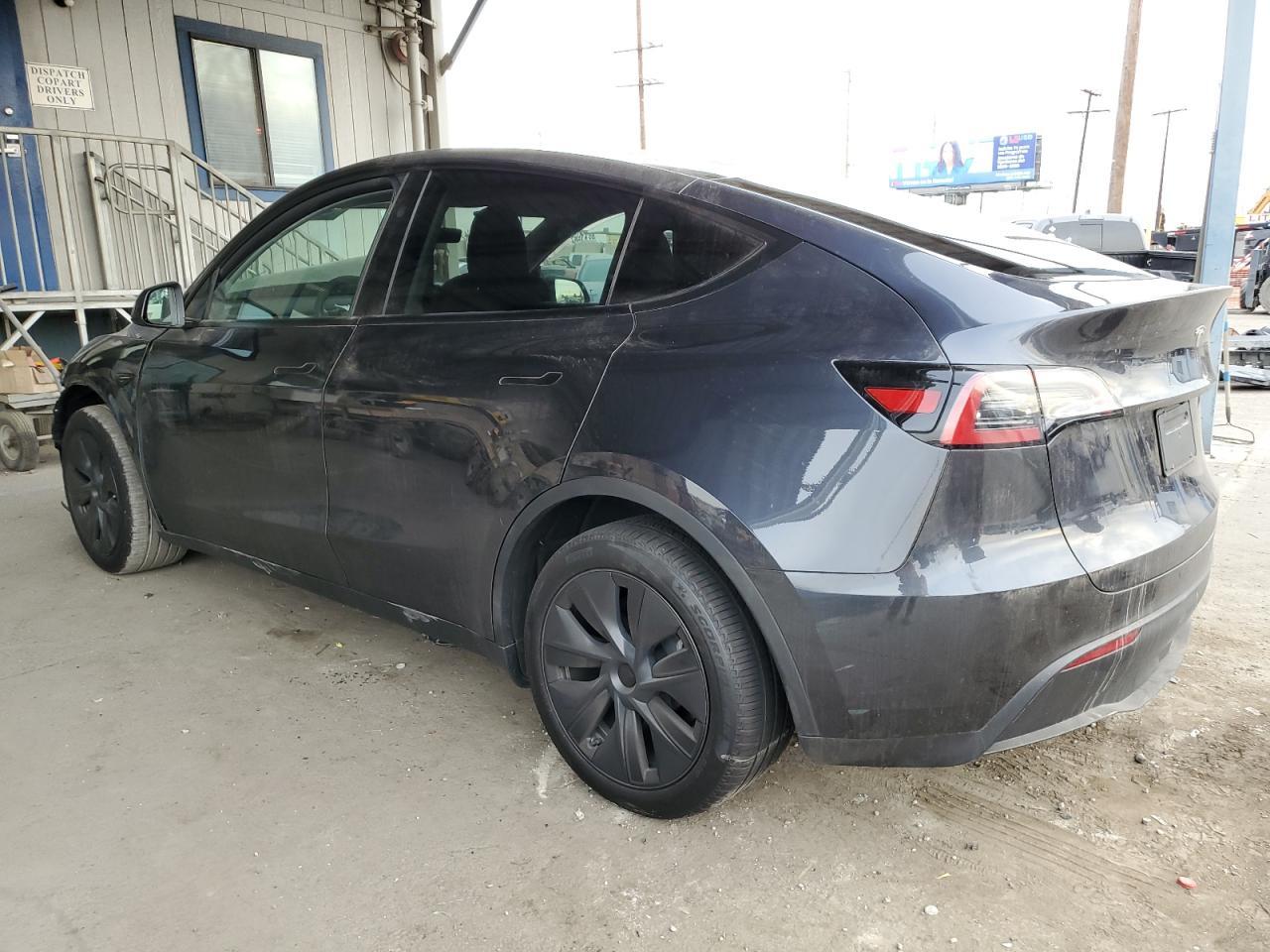 2025 TESLA MODEL Y - Image 2