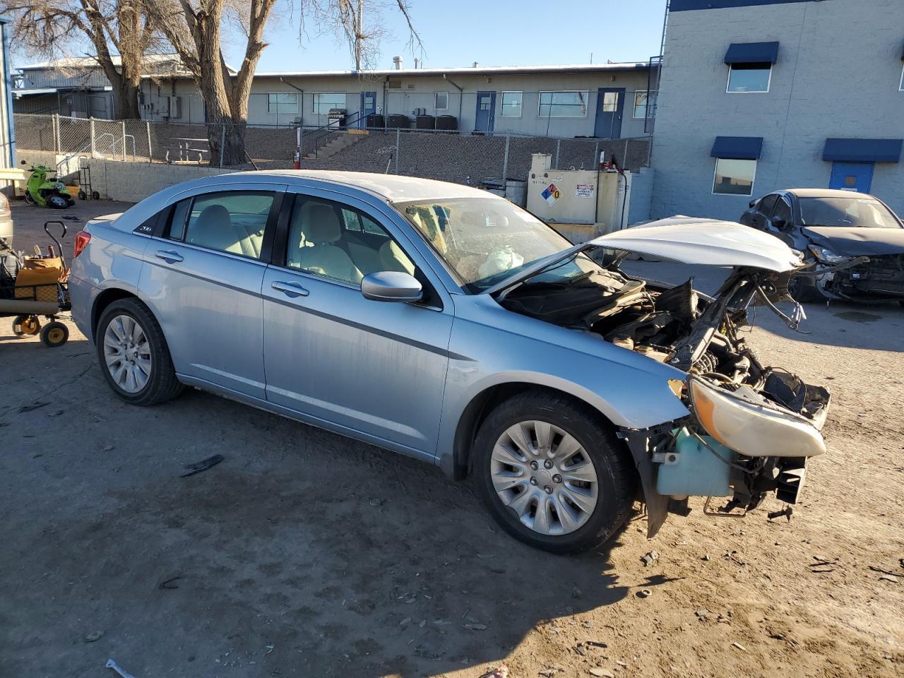 2013 CHRYSLER 200 LX - Фото 4
