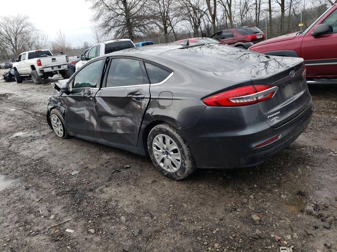 2020 FORD FUSION S - Image 2