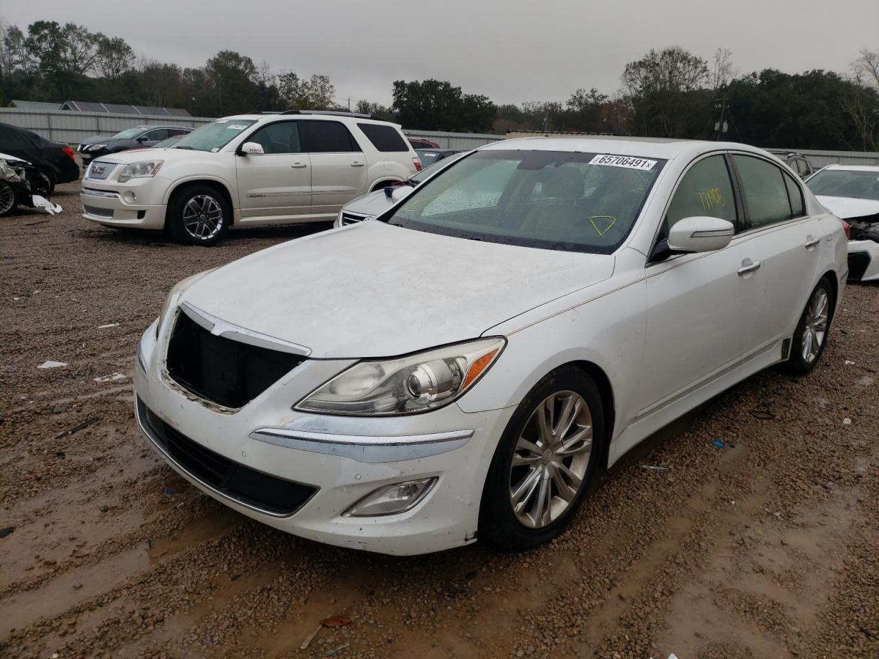 2012 Hyundai Genesis 3.8L - Фото 2