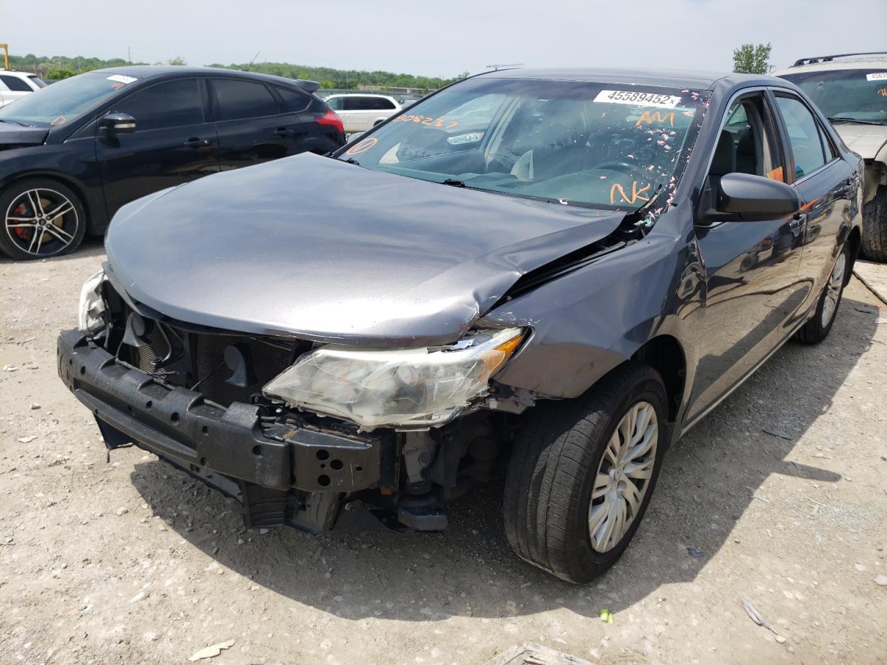 2014 Toyota Camry L - Image 2