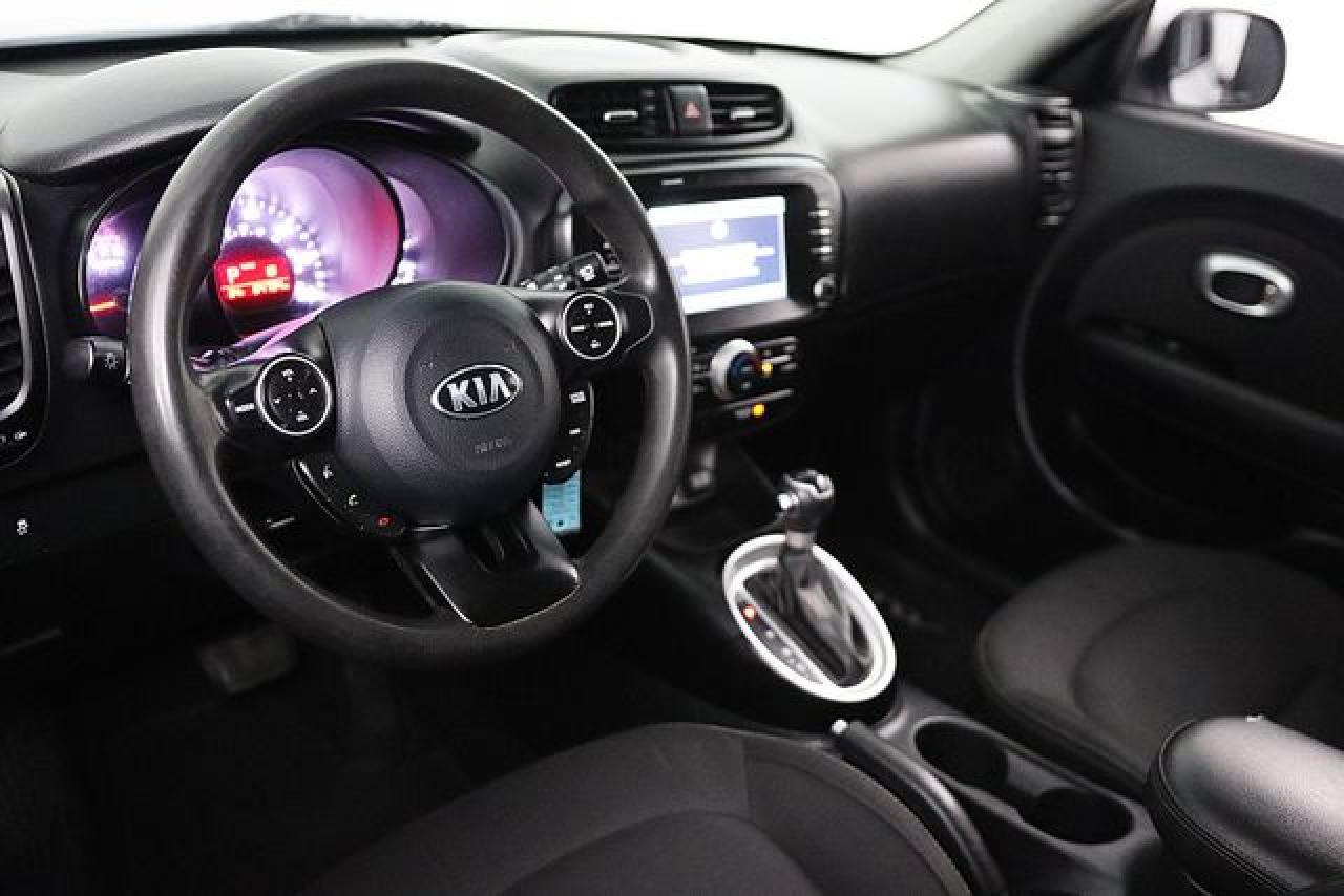 2018 Kia Soul + - Image 2