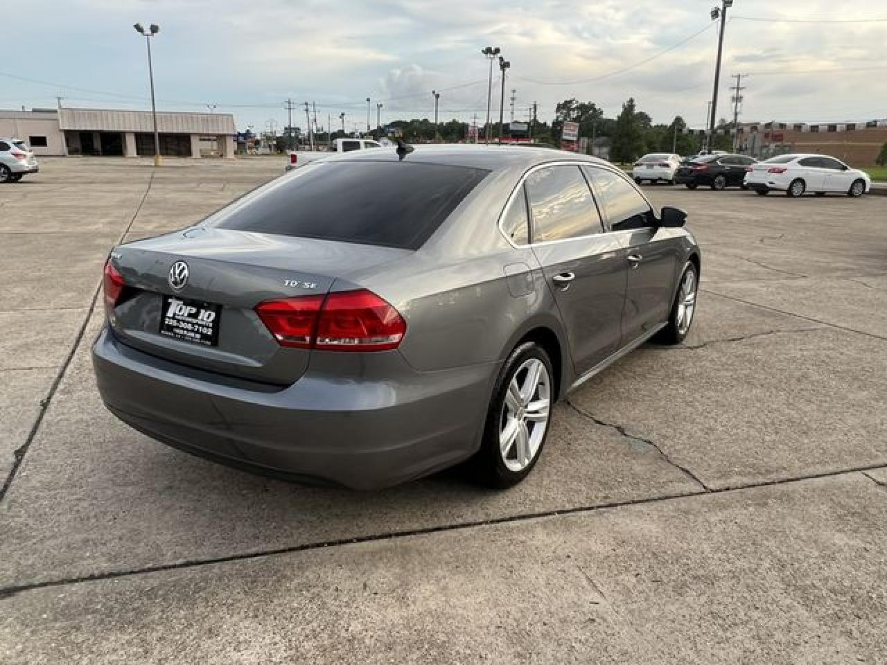 2015 Volkswagen Passat Se - Фото 3
