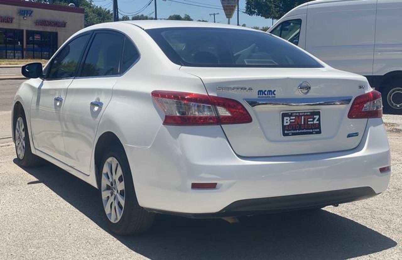 2014 Nissan Sentra S - Image 5