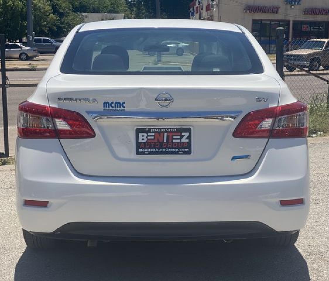 2014 Nissan Sentra S - Image 6