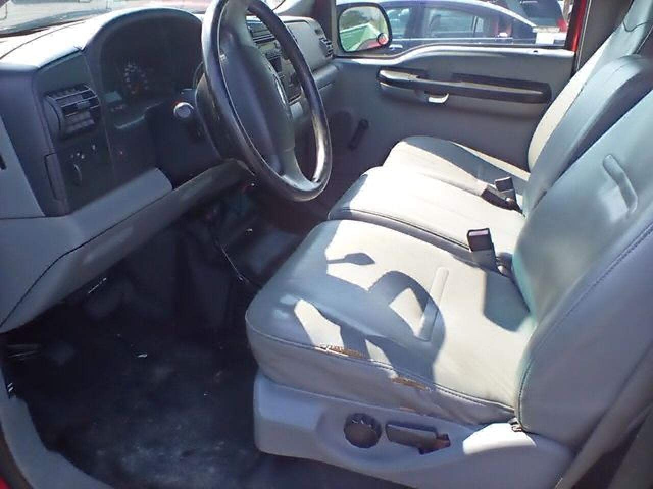 2006 Ford F250 Super Duty - Image 7