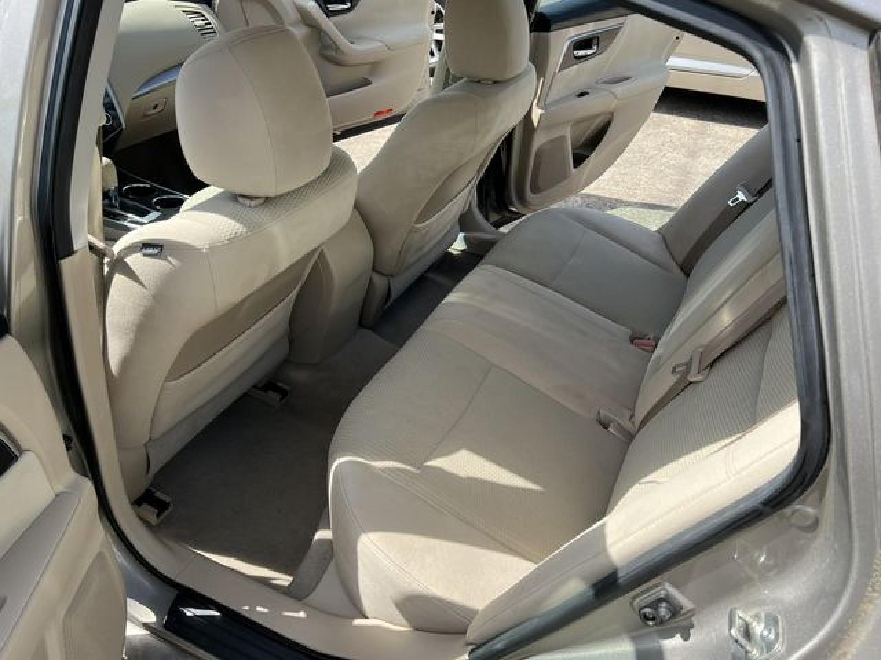 2014 Nissan Altima 2.5 - Image 7