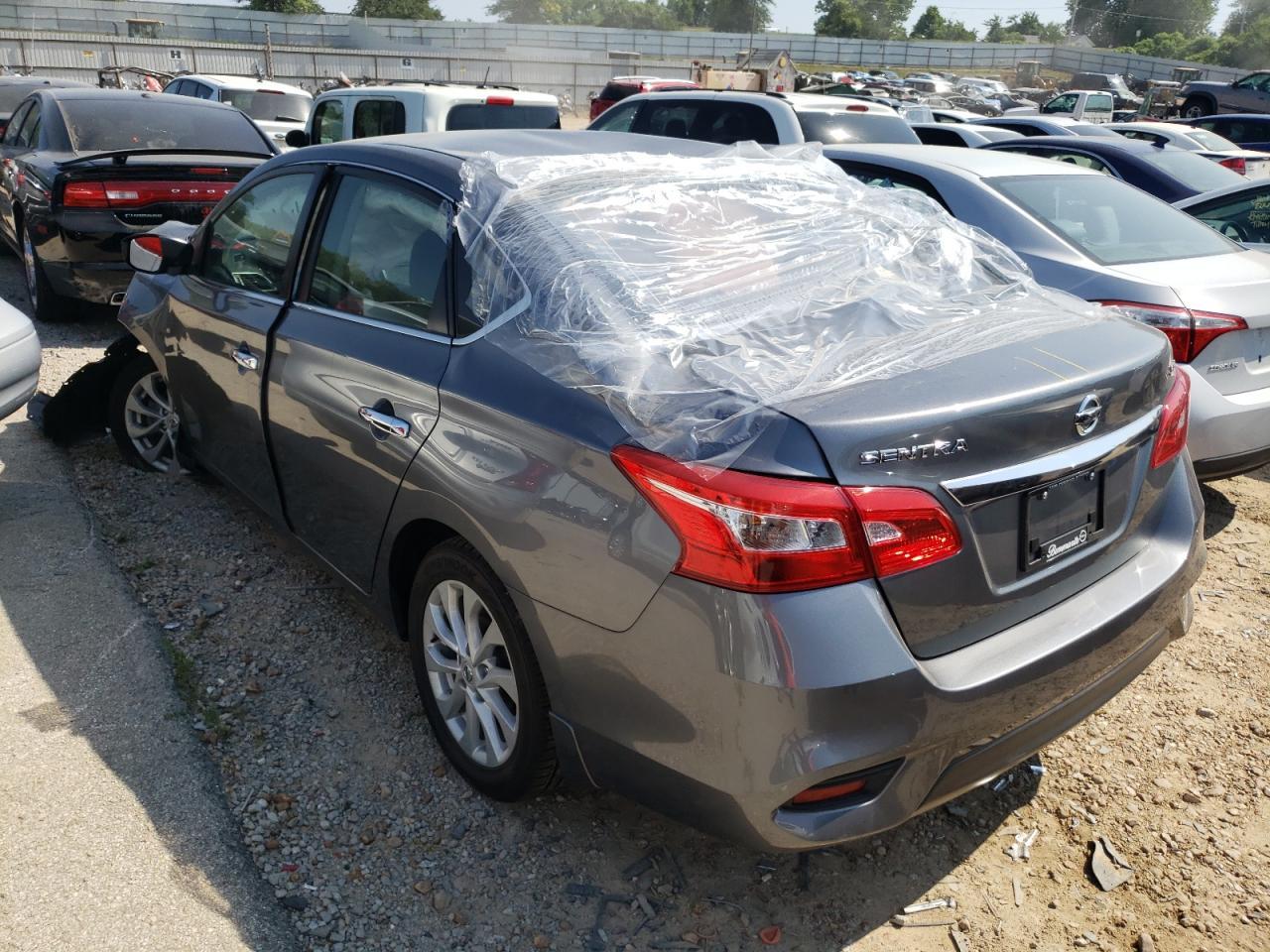 2019 Nissan Sentra S - Фото 3