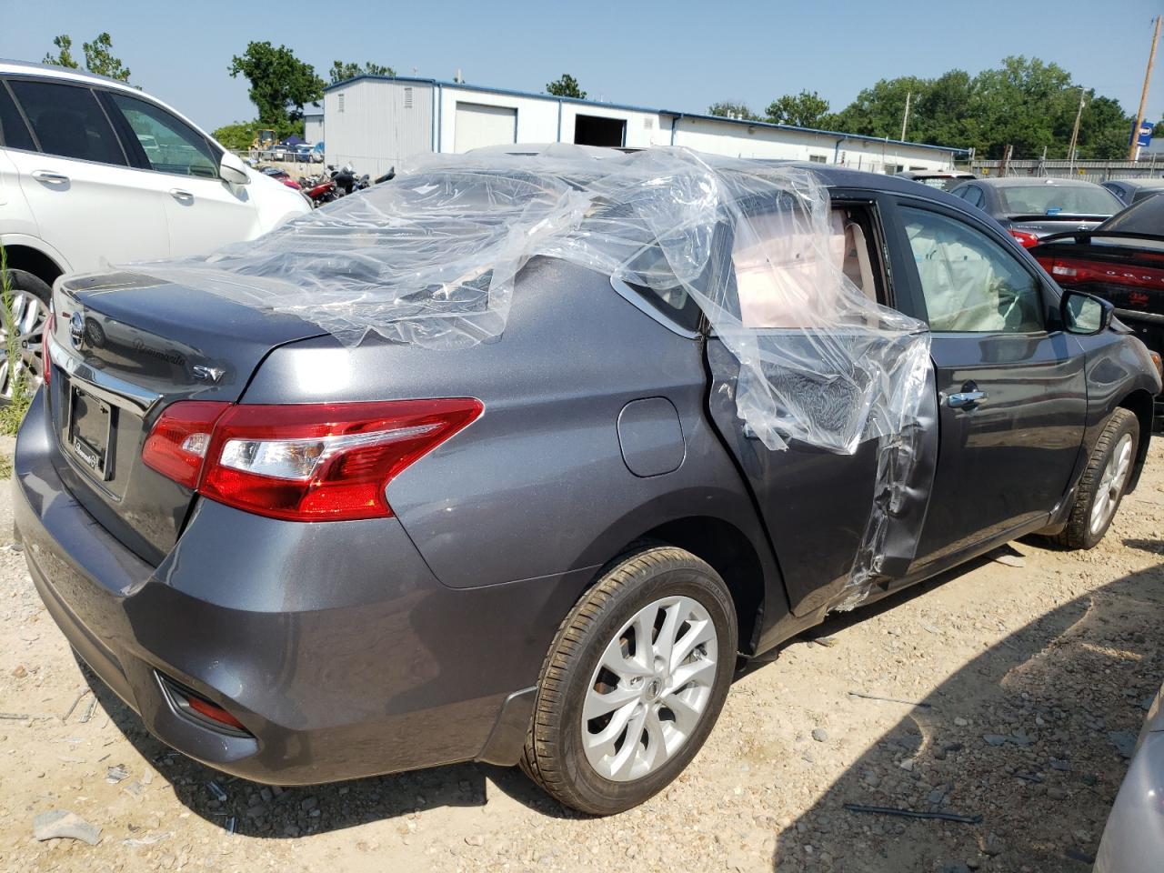 2019 Nissan Sentra S - Фото 4