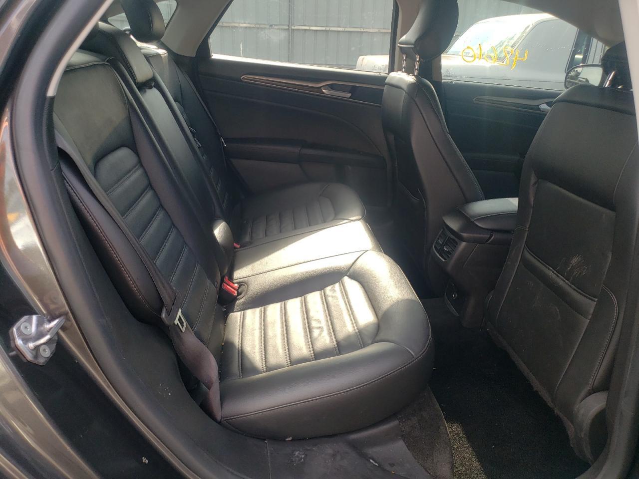 2015 Ford Fusion Se - Фото 6