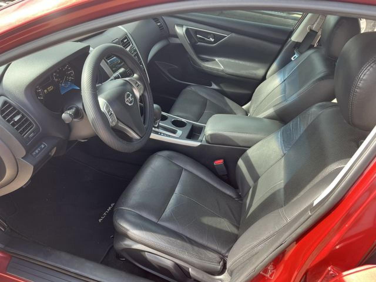 2015 Nissan Altima 2.5 - Image 6