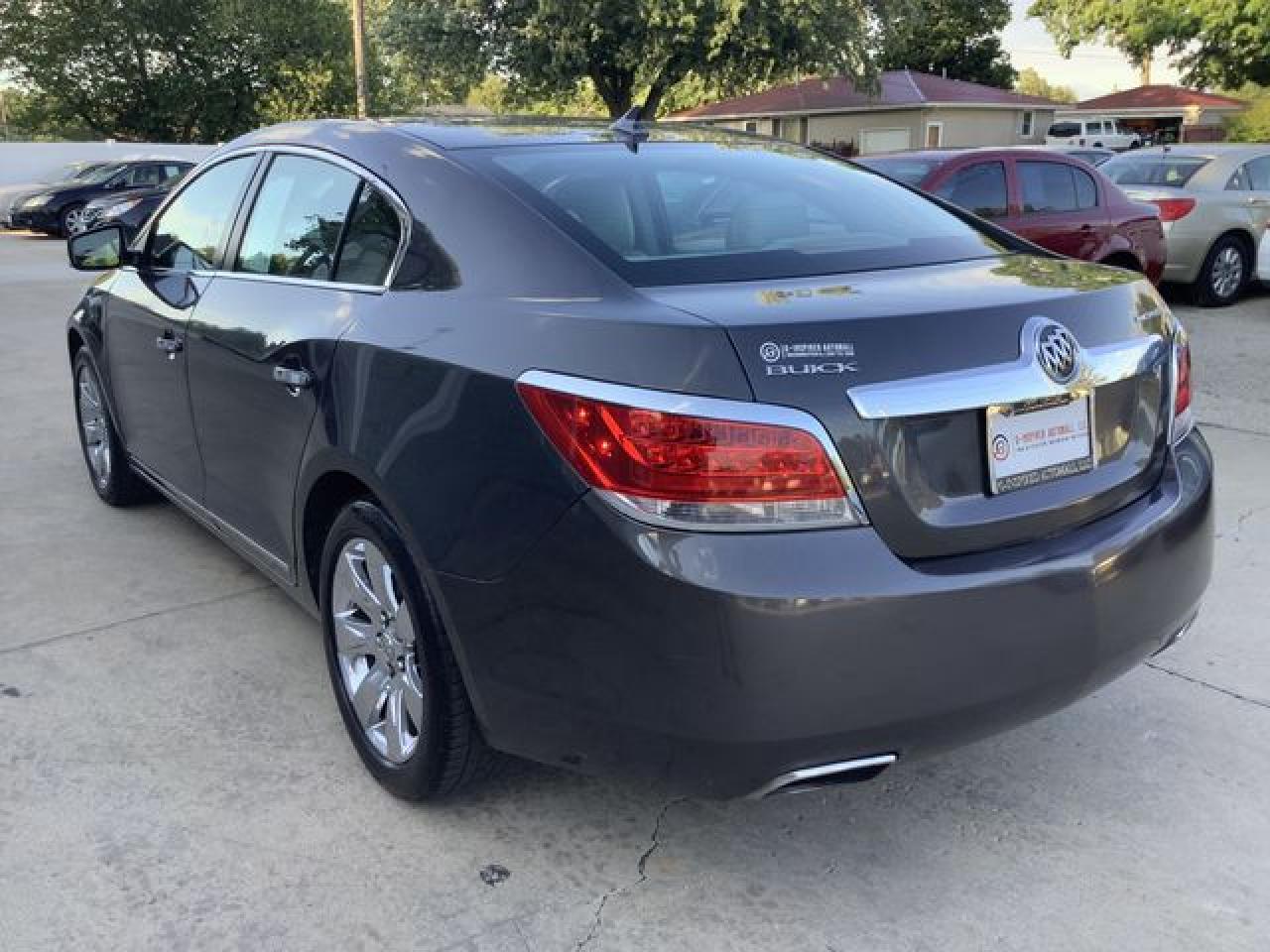 2012 Buick Lacrosse - Image 6