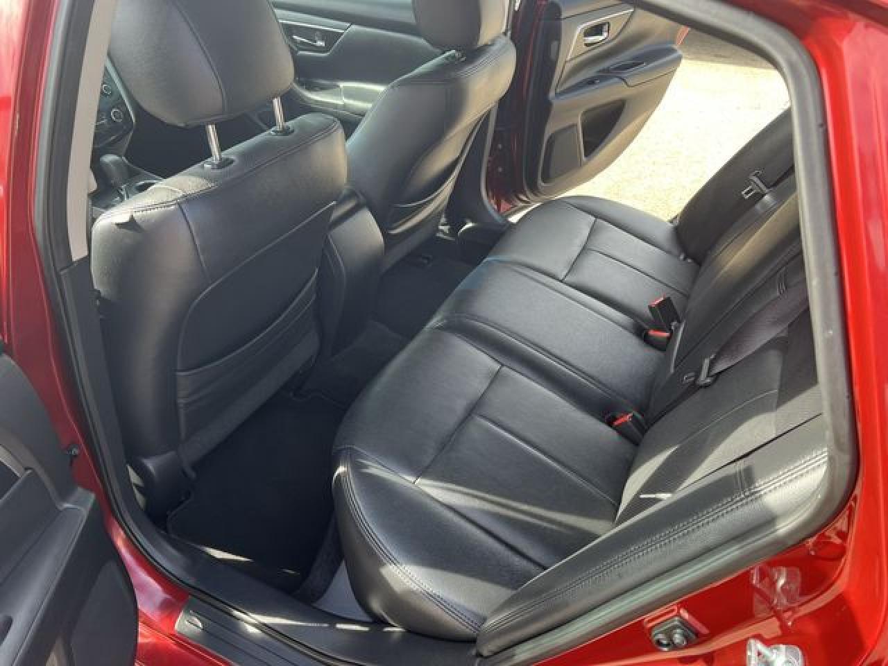 2015 Nissan Altima 2.5 - Image 7