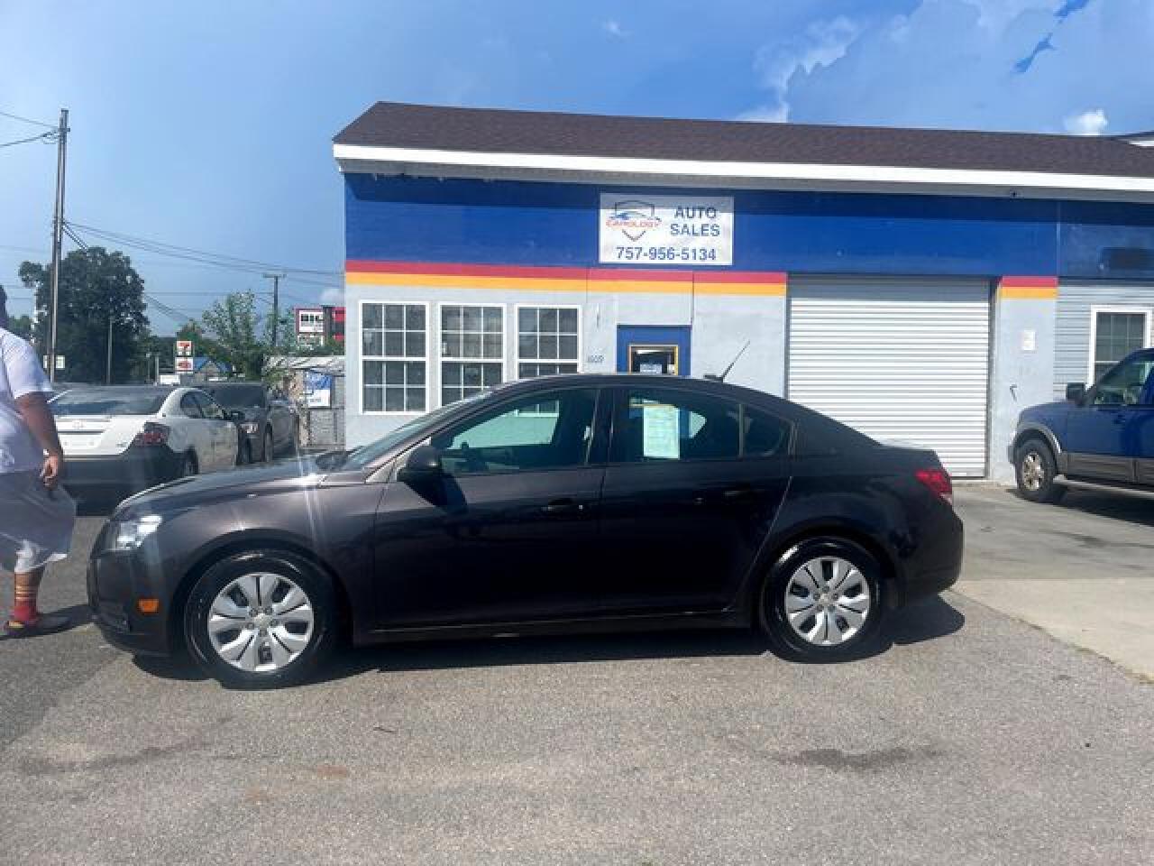 2014 Chevrolet Cruze Ls - Фото 2