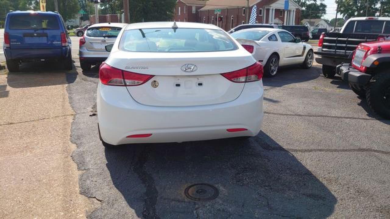 2013 Hyundai Elantra Gls - Image 5