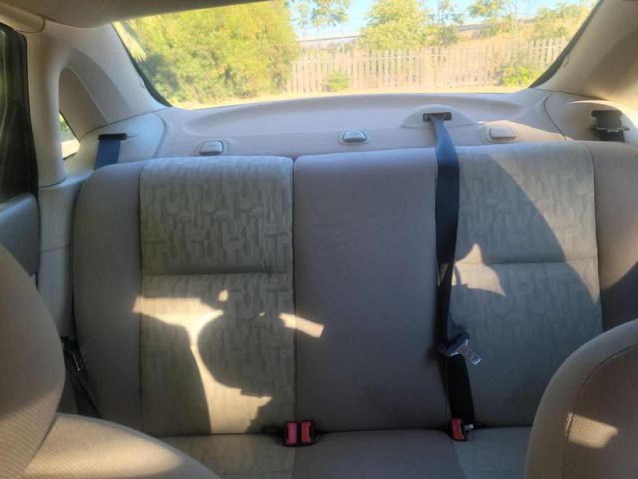 2005 Ford Focus Zx4 - Фото 5