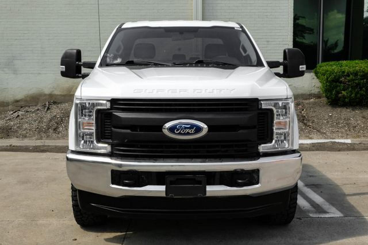 2019 Ford F250 Super Duty - Image 3