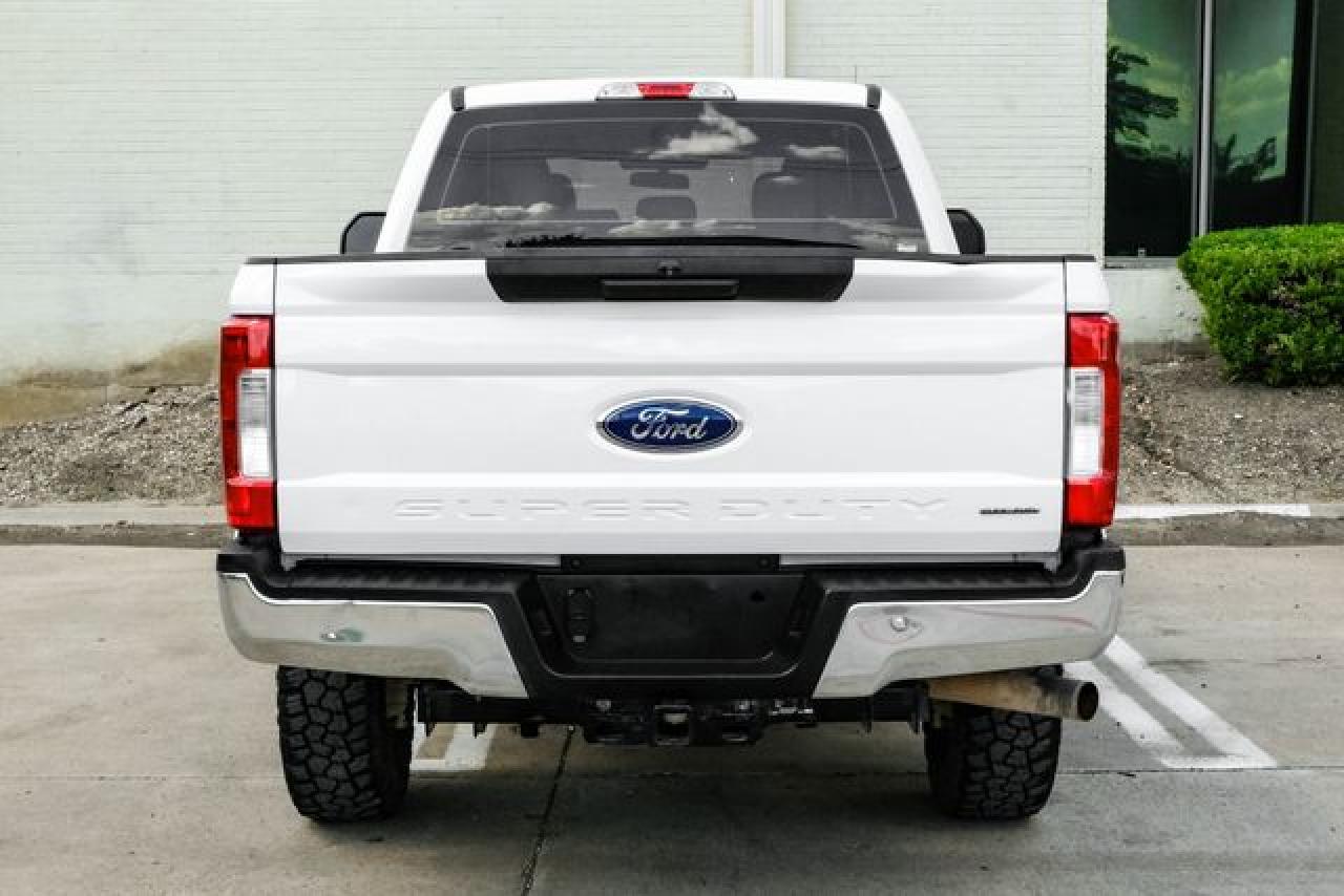 2019 Ford F250 Super Duty - Image 7