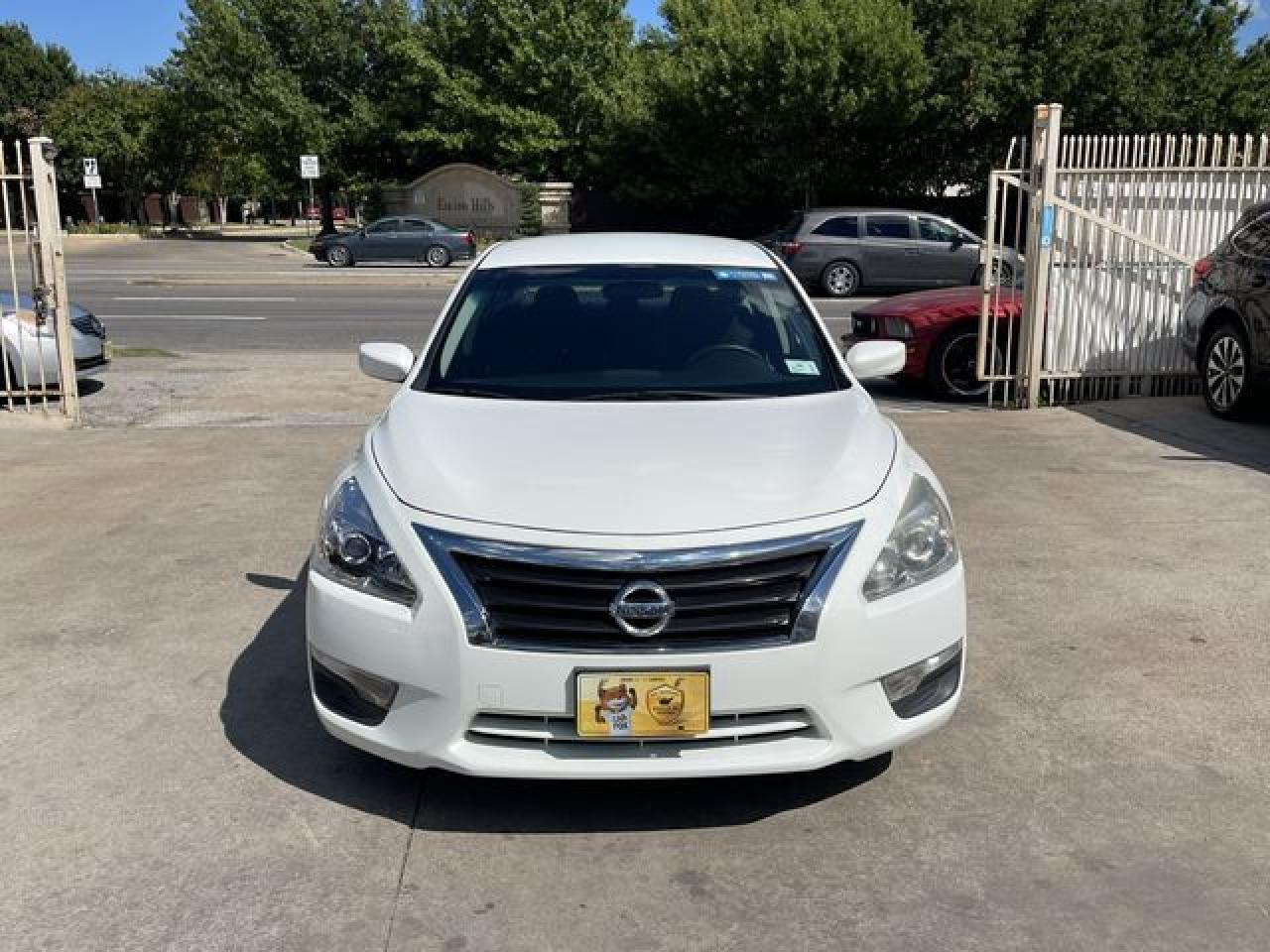 2015 Nissan Altima 2.5 - Фото 3