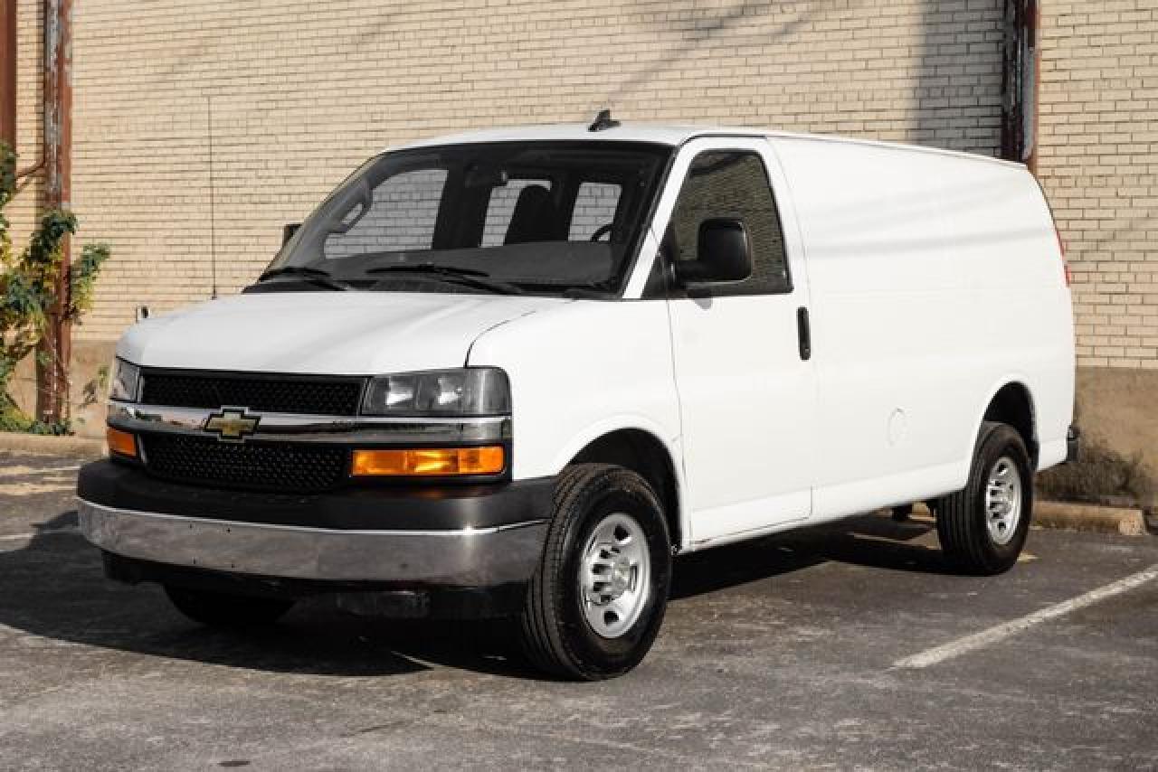 2021 Chevrolet Express G2500 - Фото 3