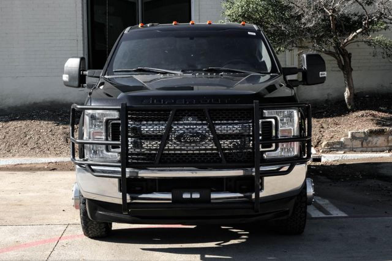 2017 Ford F350 Super Duty - Фото 3