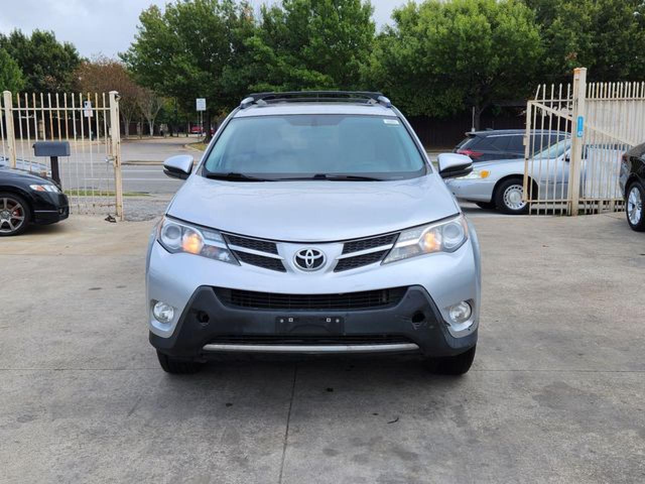 2013 Toyota Rav4 Xle - Фото 3