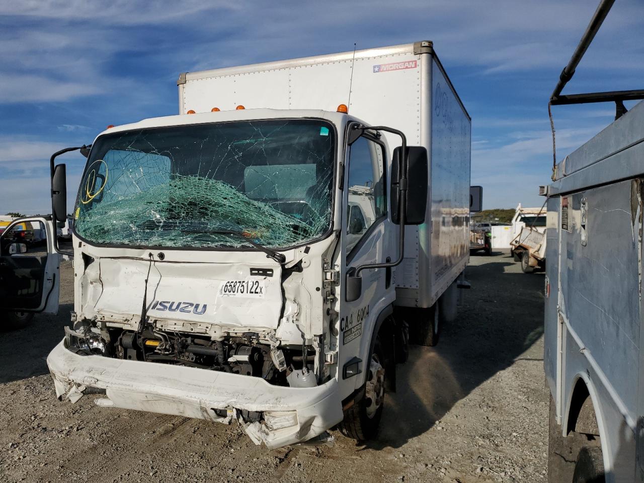 2014 Isuzu Npr - Фото 2