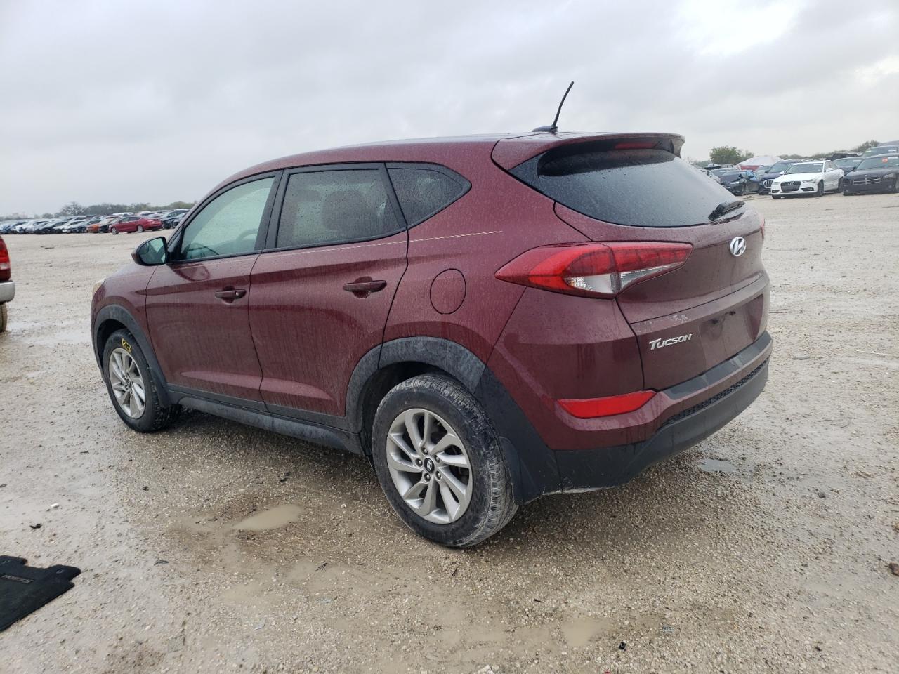 2016 Hyundai Tucson Se - Image 2