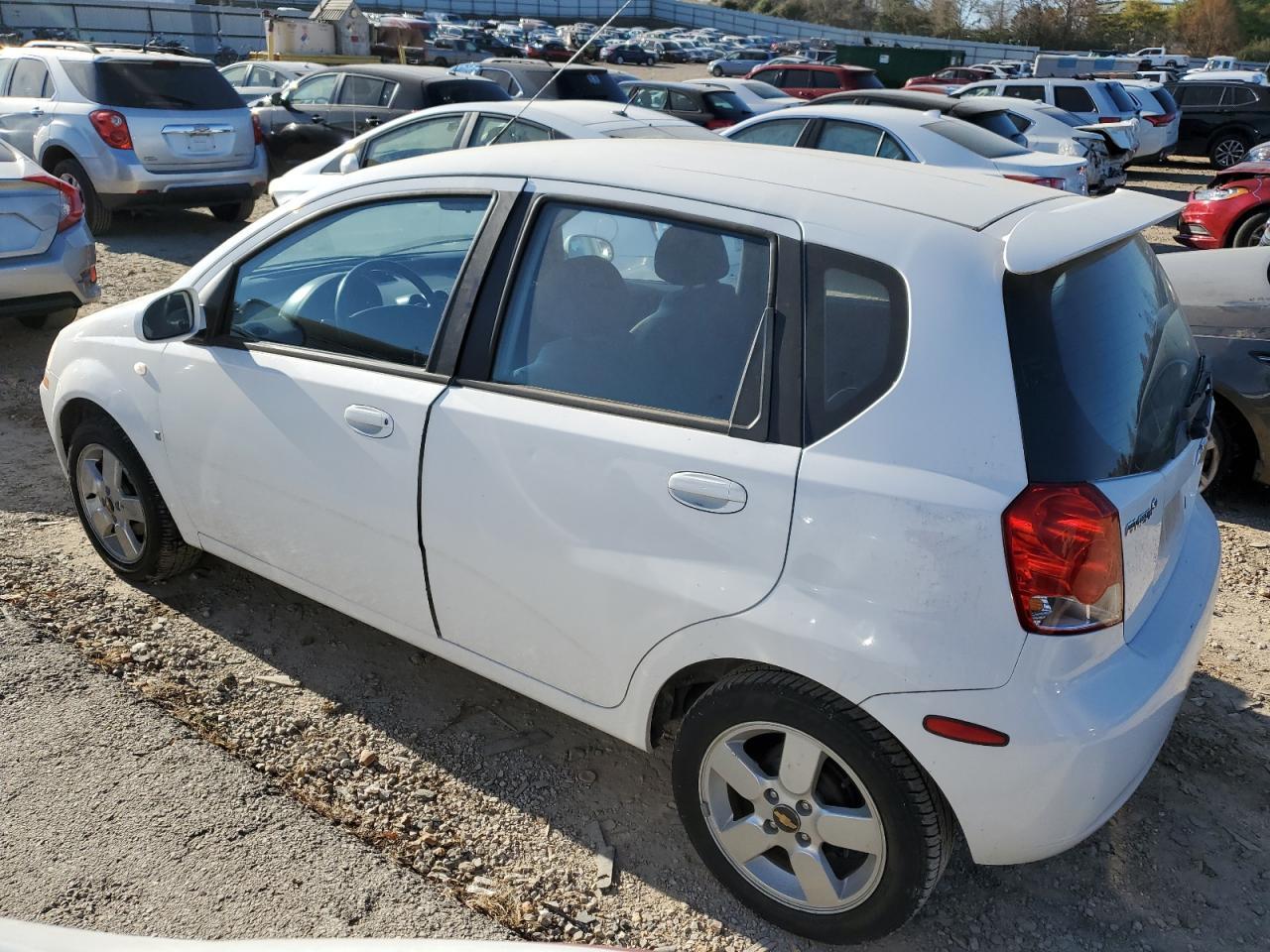 2008 Chevrolet Aveo Base - Фото 2