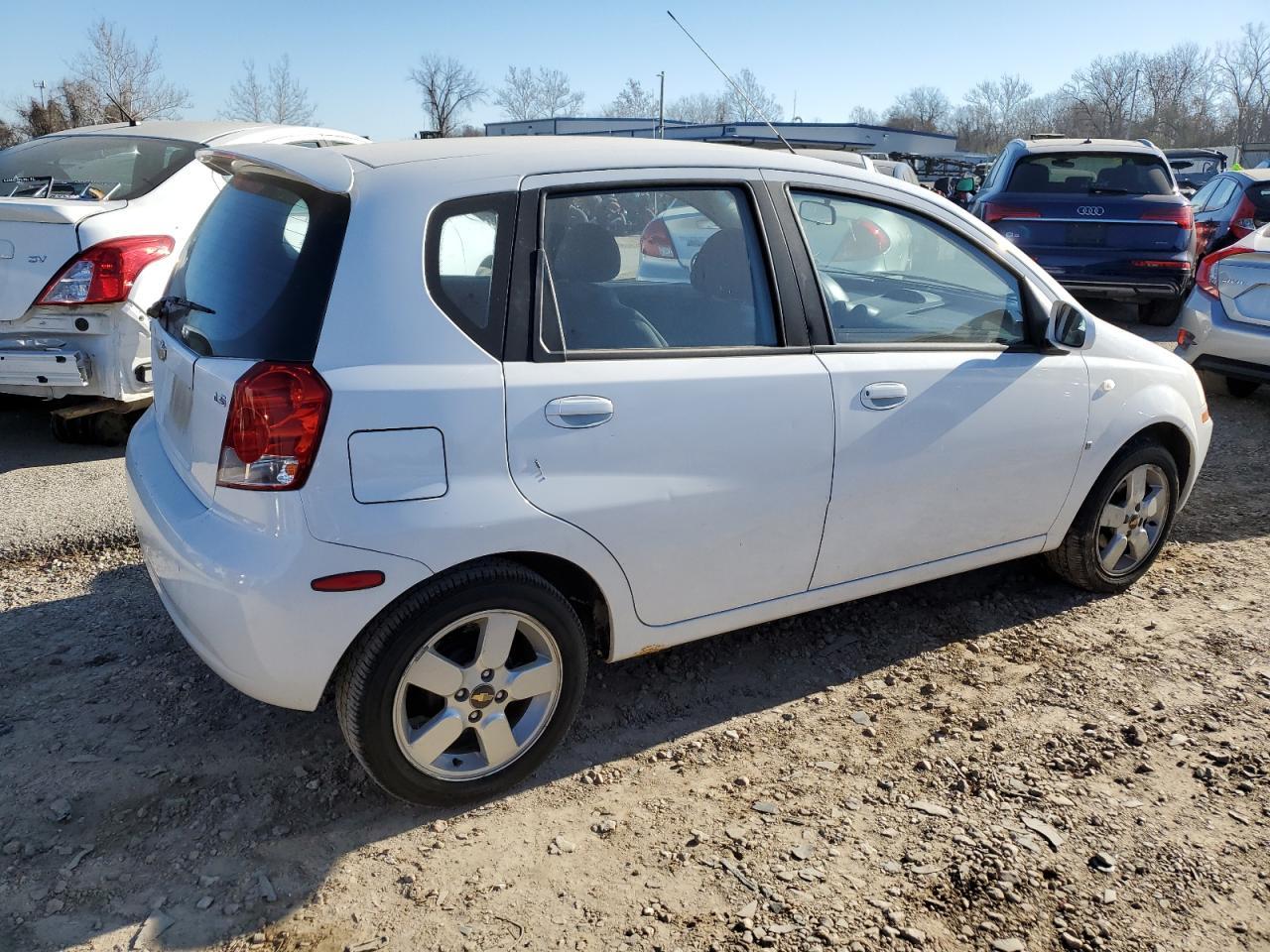2008 Chevrolet Aveo Base - Фото 3