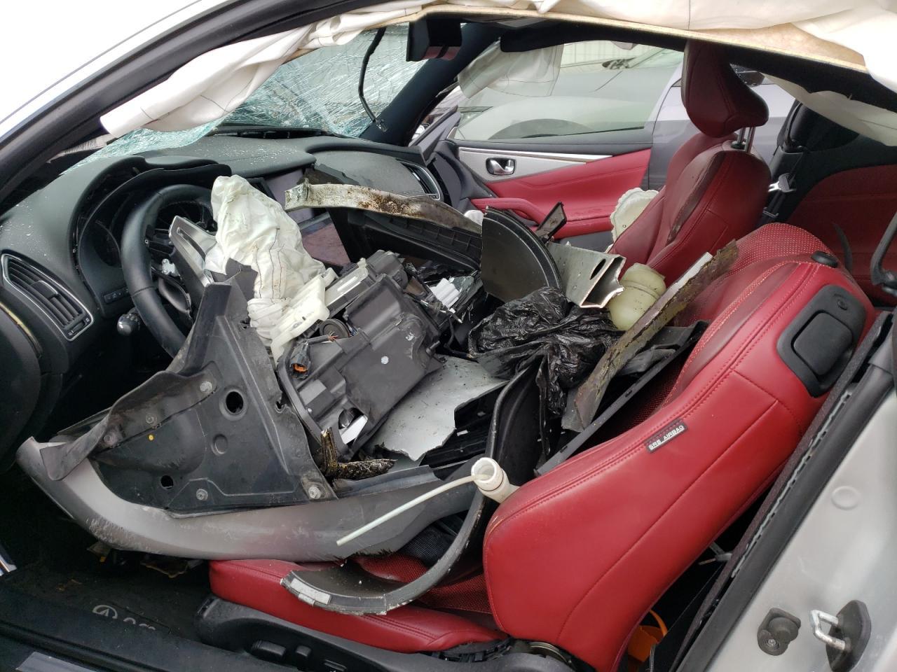 2018 Infiniti Q60 Red Sport 400 - Image 7