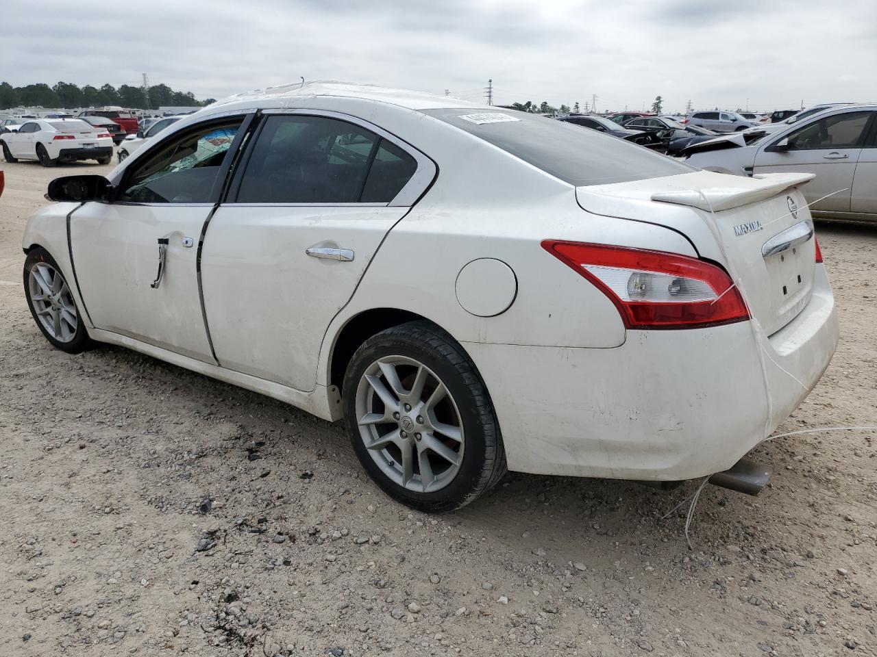 2009 Nissan Maxima S - Фото 2
