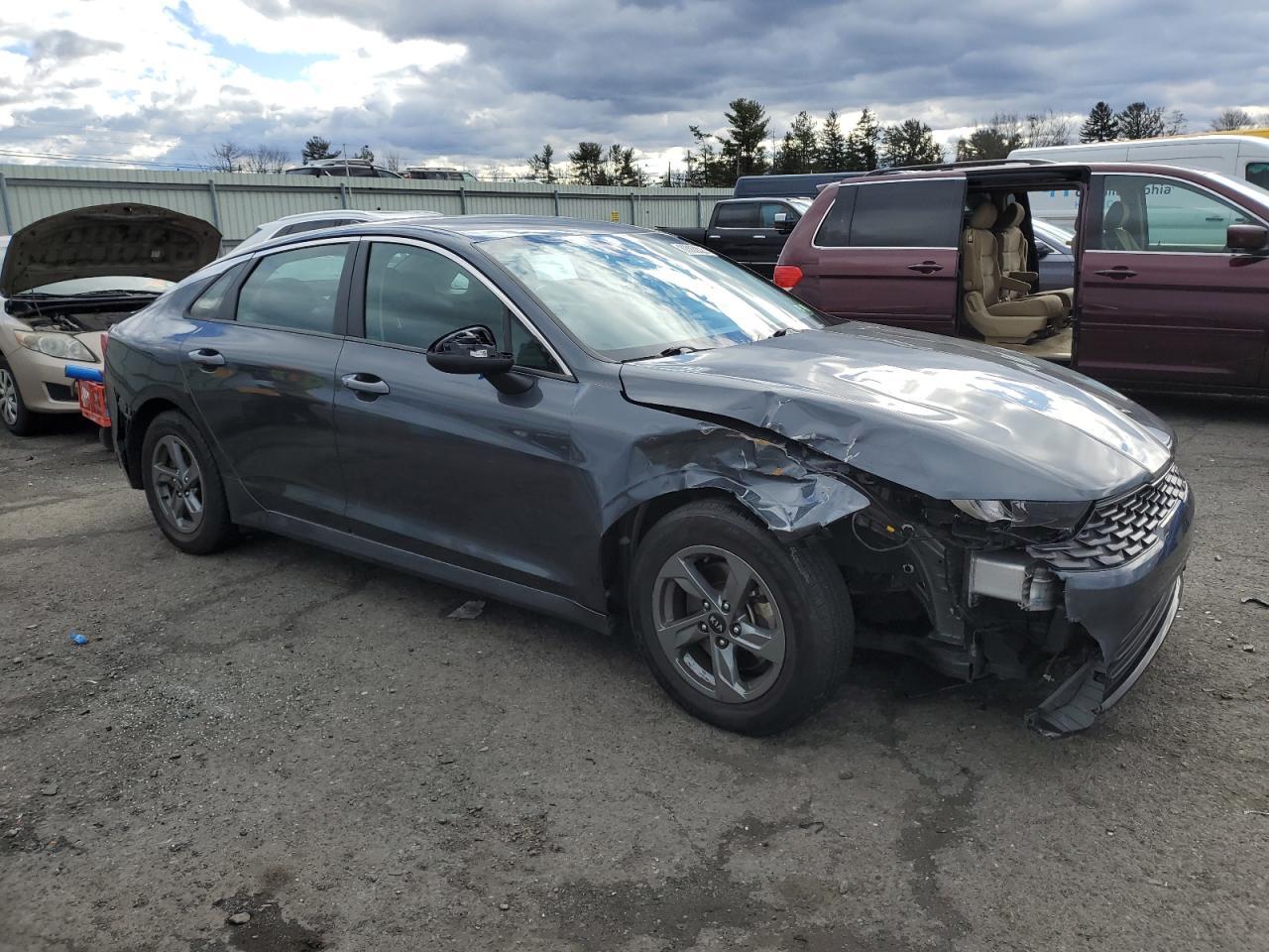 2021 Kia K5 Lxs - Фото 4