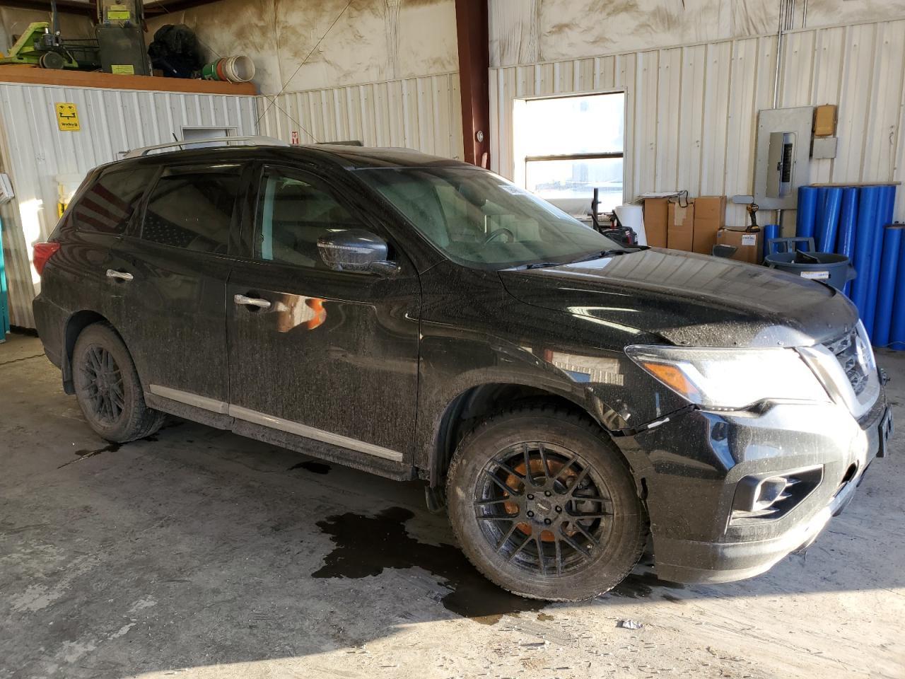 2017 Nissan Pathfinder S - Фото 4