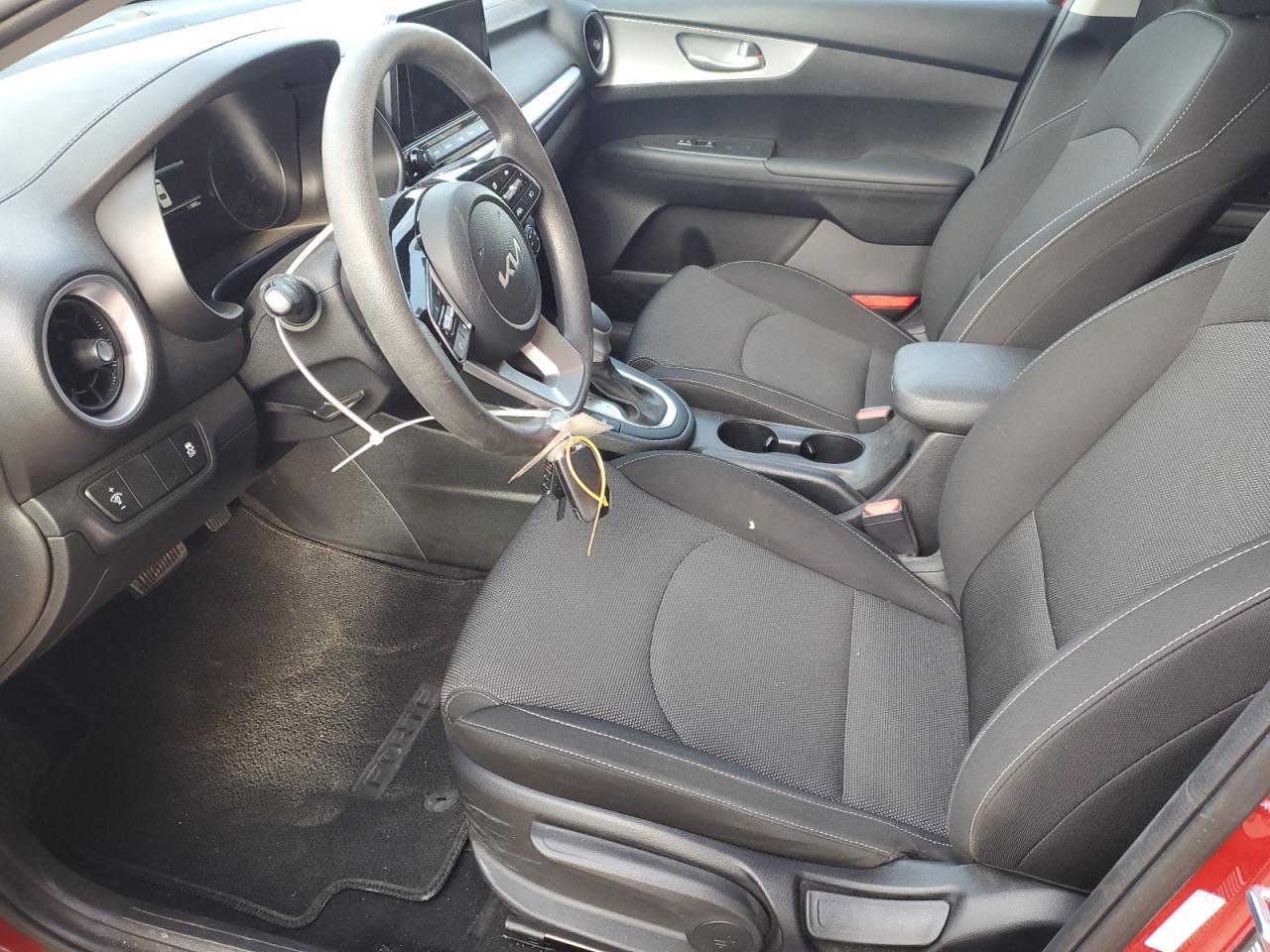 2022 Kia Forte Fe - Фото 7