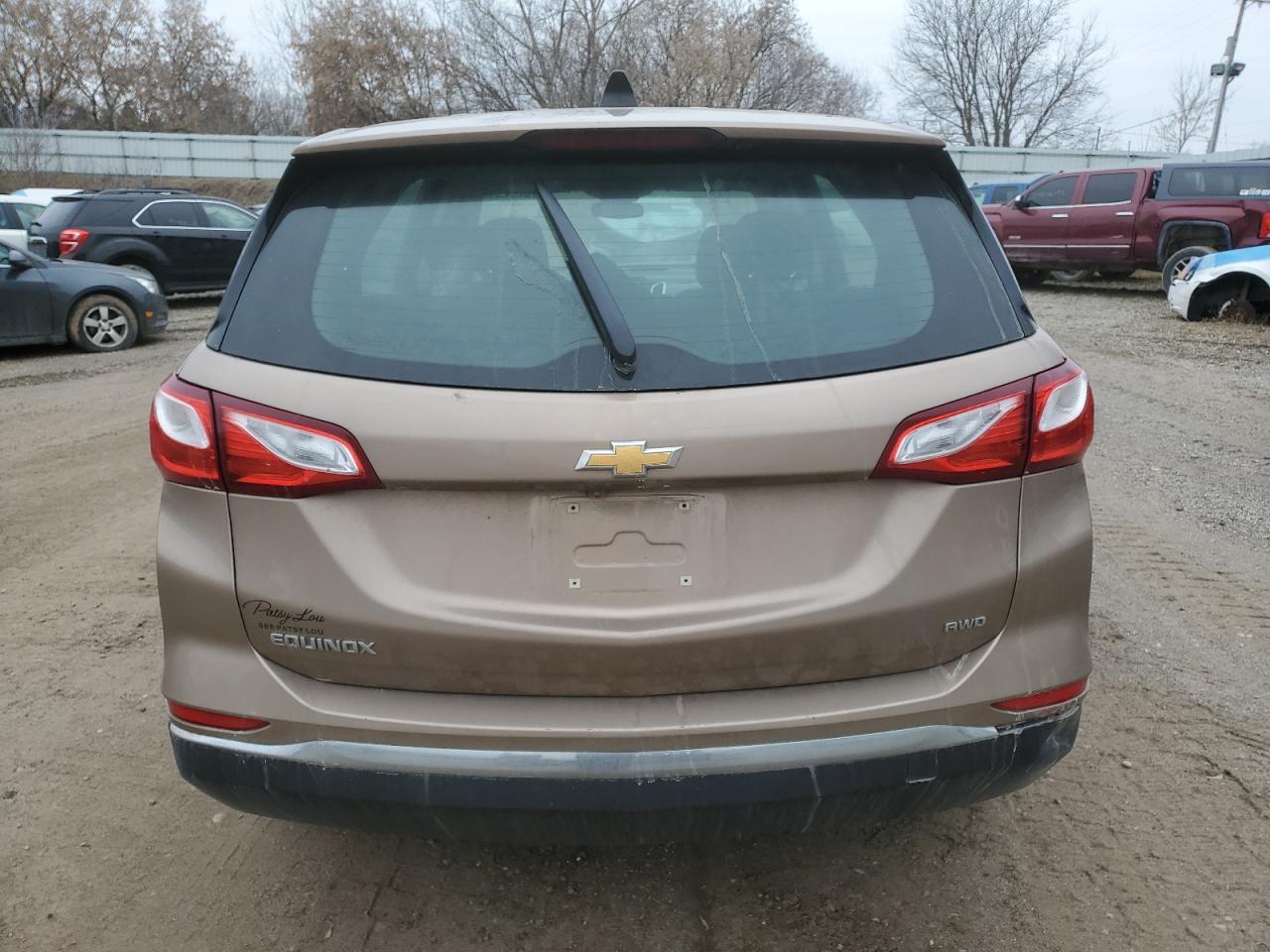 2018 Chevrolet Equinox Ls - Фото 6