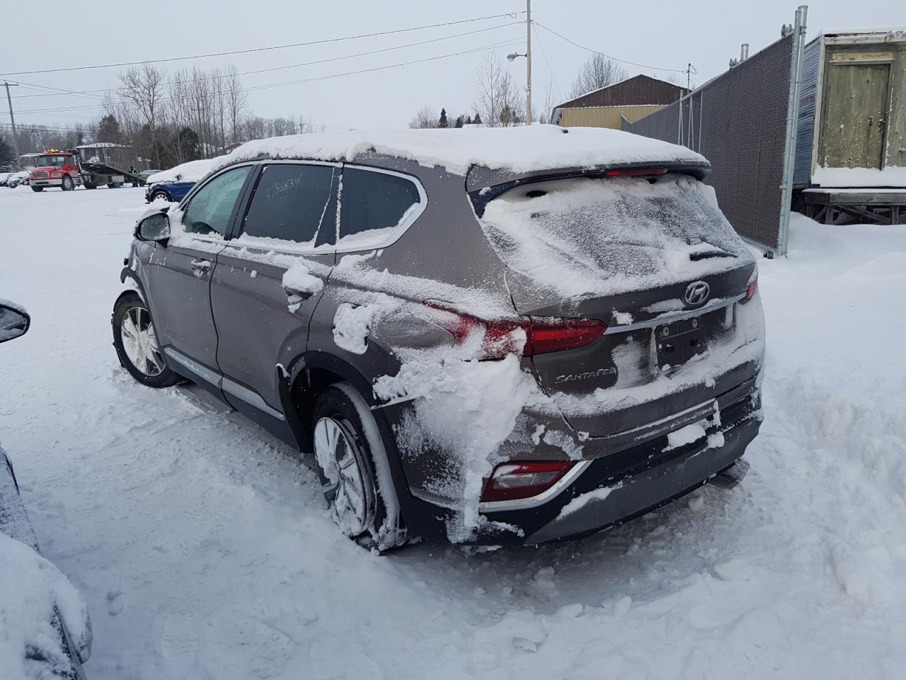 2019 Hyundai Santa Fe Limited - Фото 2