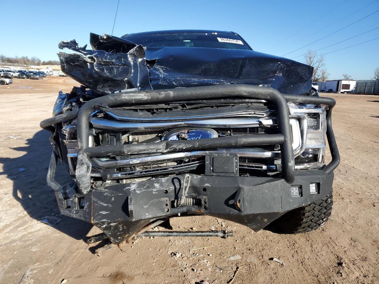 2021 Ford F250 Super Duty - Фото 5