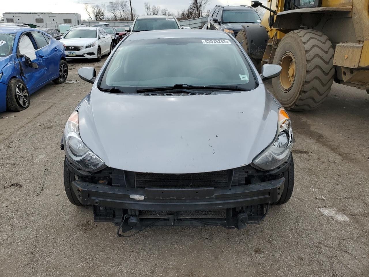 2016 Hyundai Elantra Se - Image 5