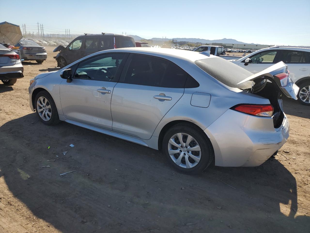 2020 Toyota Corolla Le - Image 2